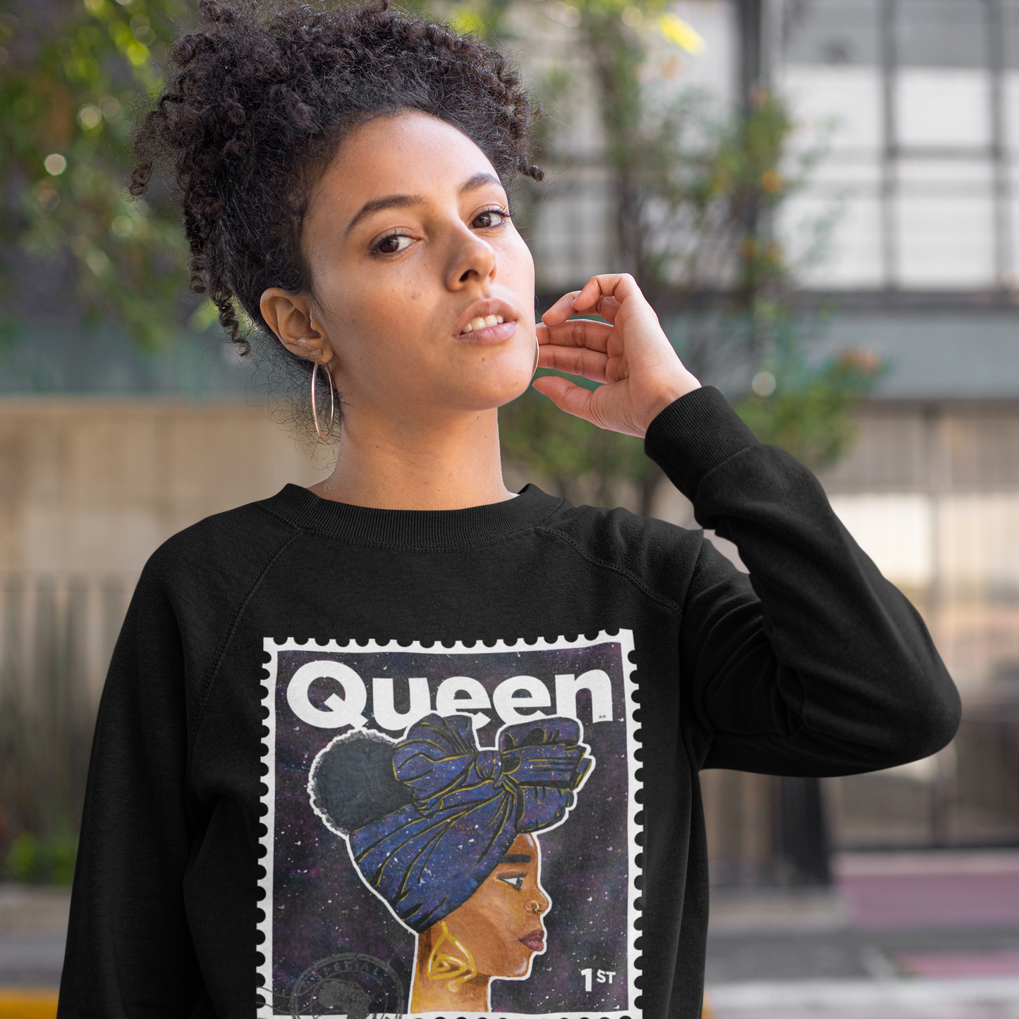 "Queen" Organic Cotton Sweatshirt