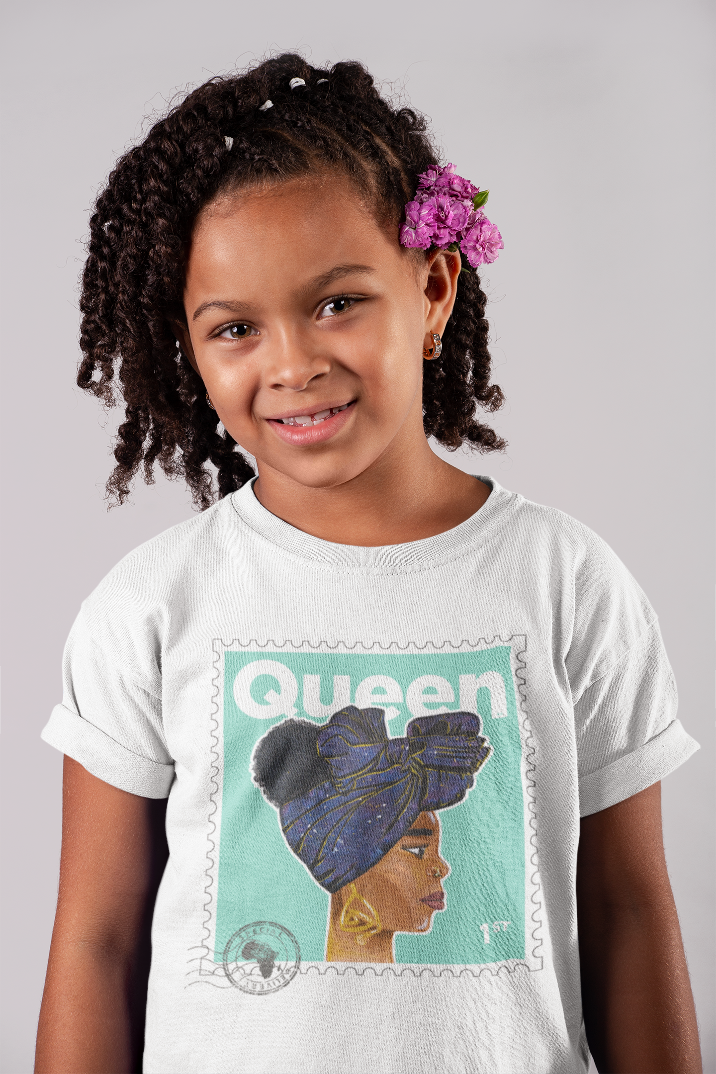 "Queen Junior" Organic Cotton, White T-Shirt - Mint