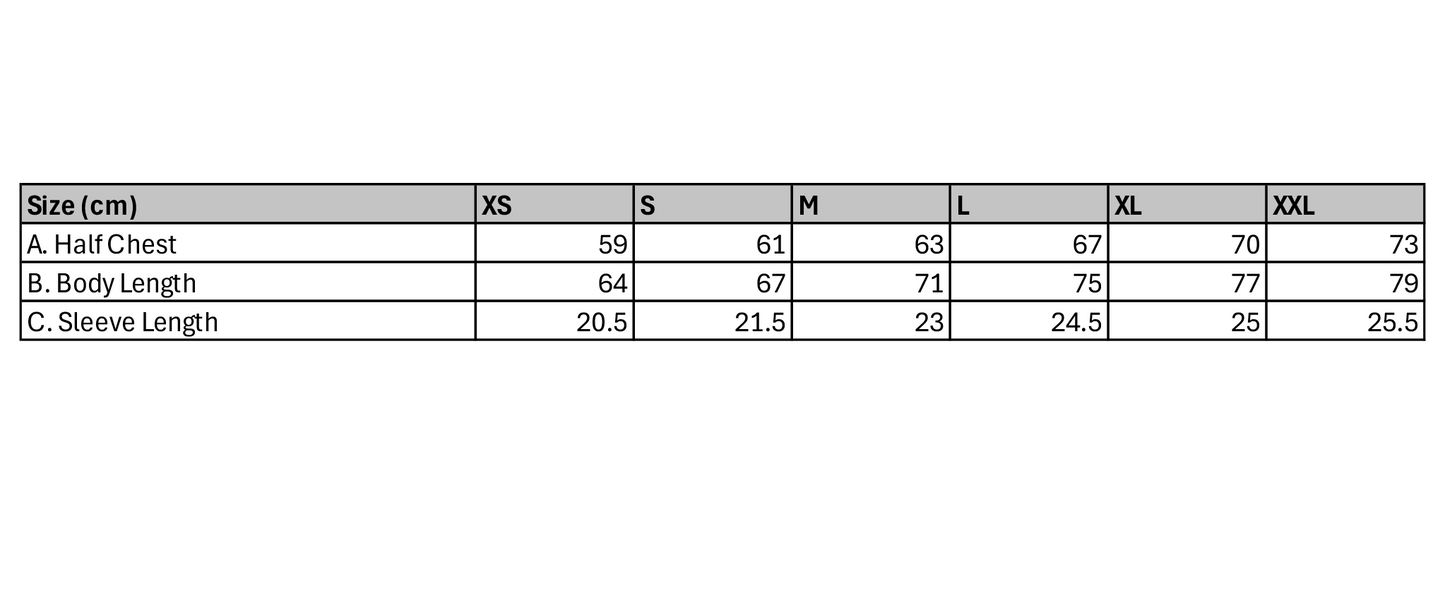 Size chart for clothing with measurements in centimeters